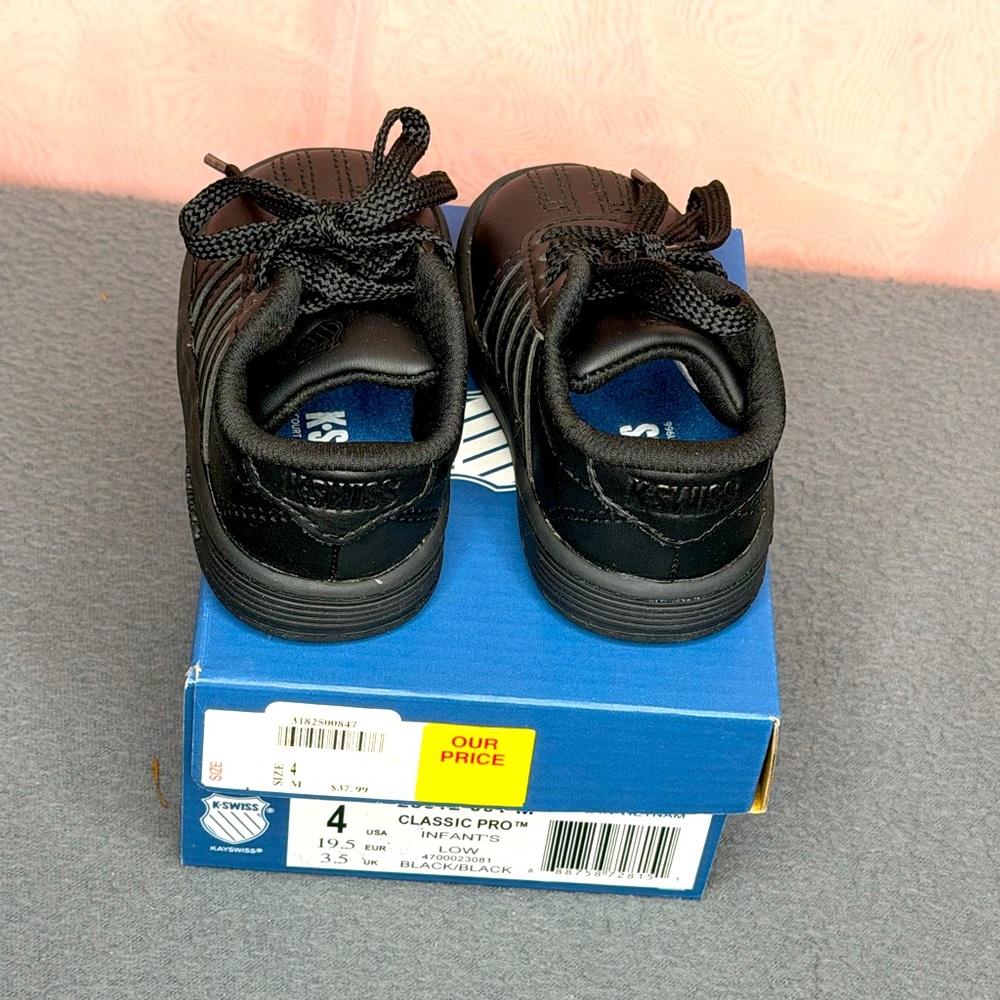 4c K swiss